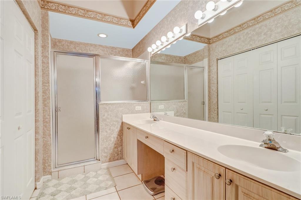 EDGEWATER AT CARLTON LAKES - Residential