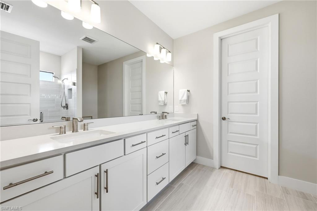 AVALON PARK - Residential