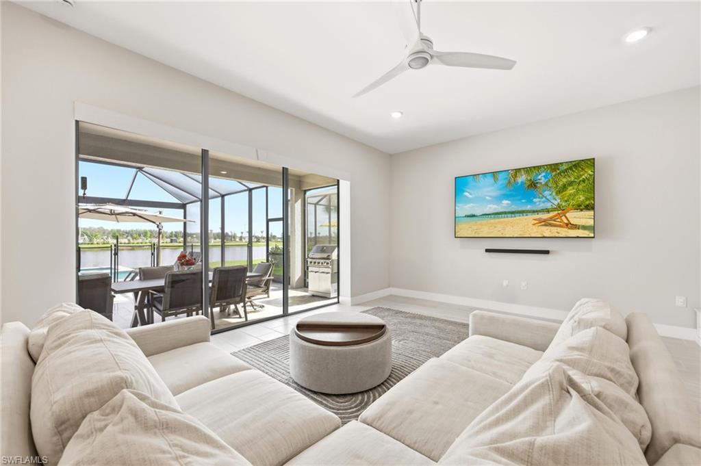 AVALON PARK - Residential