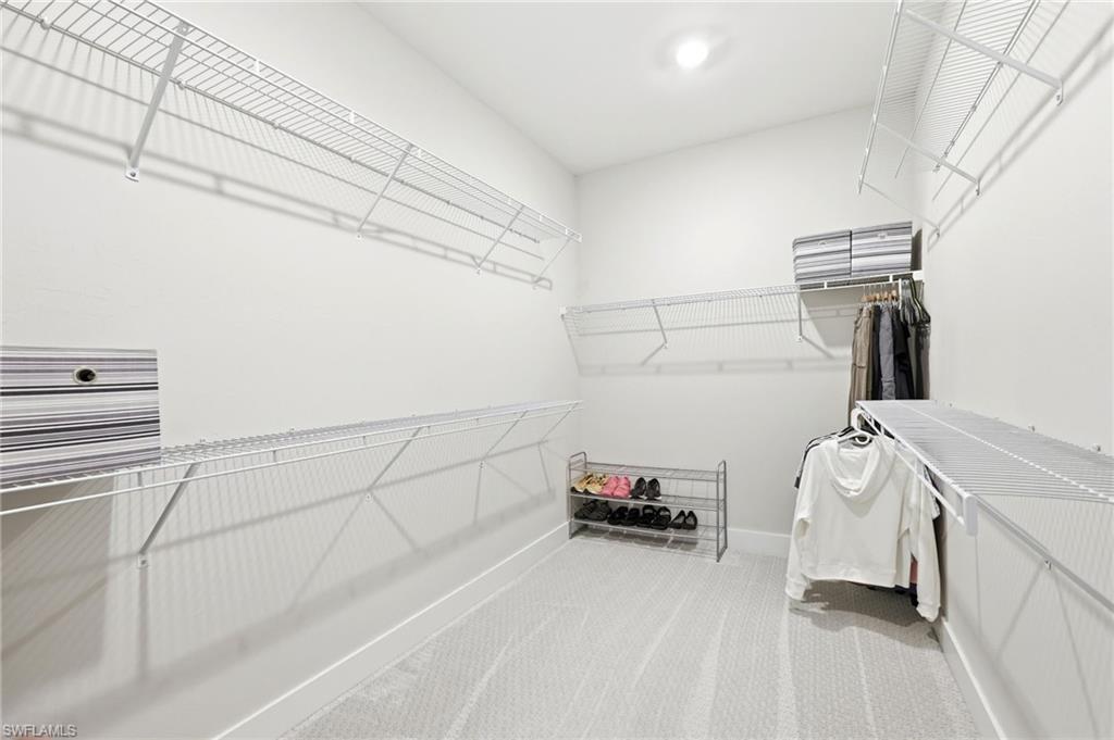 AVALON PARK - Residential