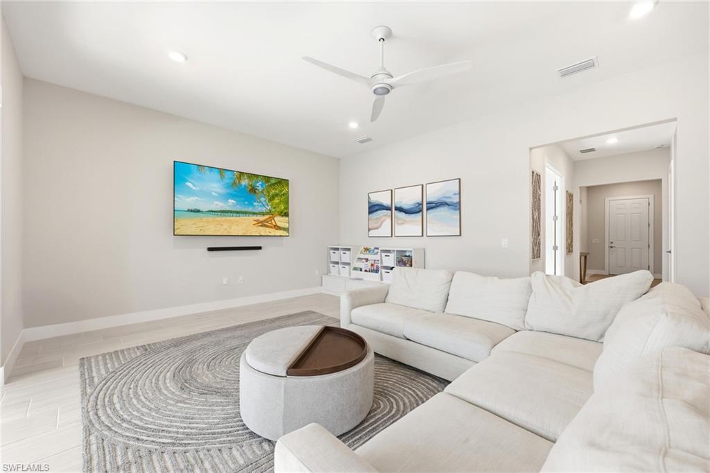 AVALON PARK - Residential