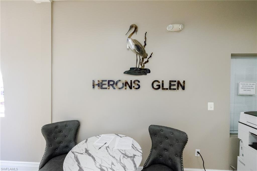 HERONS GLEN - Residential