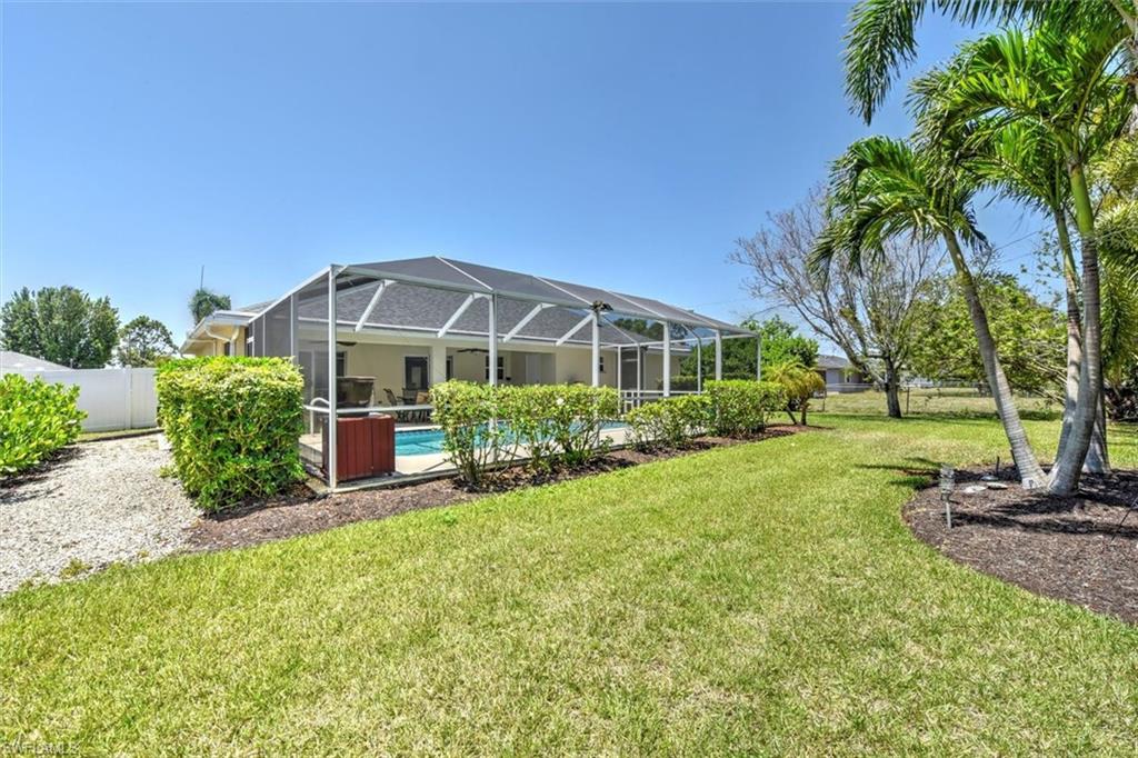 CAPE CORAL - Residential
