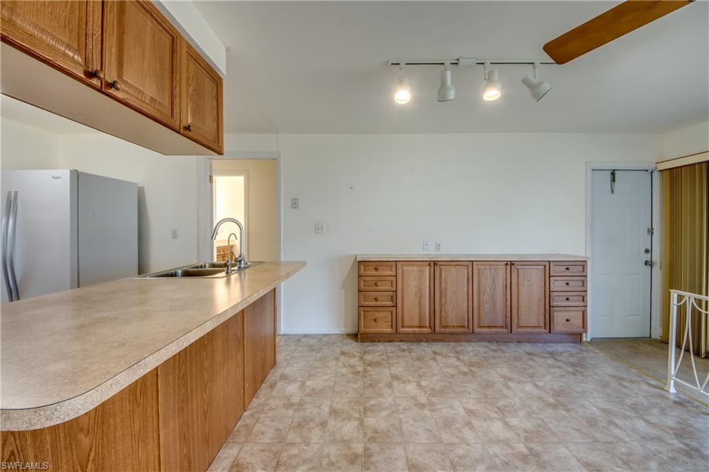 PALMLEE PARK - Residential