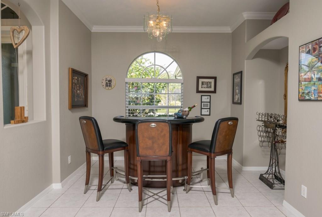 VALENCIA LAKES - Residential