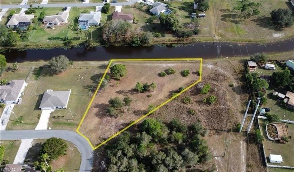 FORT MYERS - Land