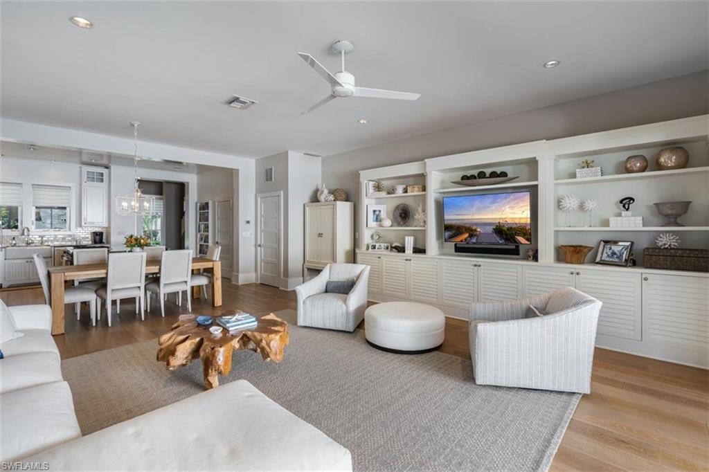 OLDE NAPLES - Residential