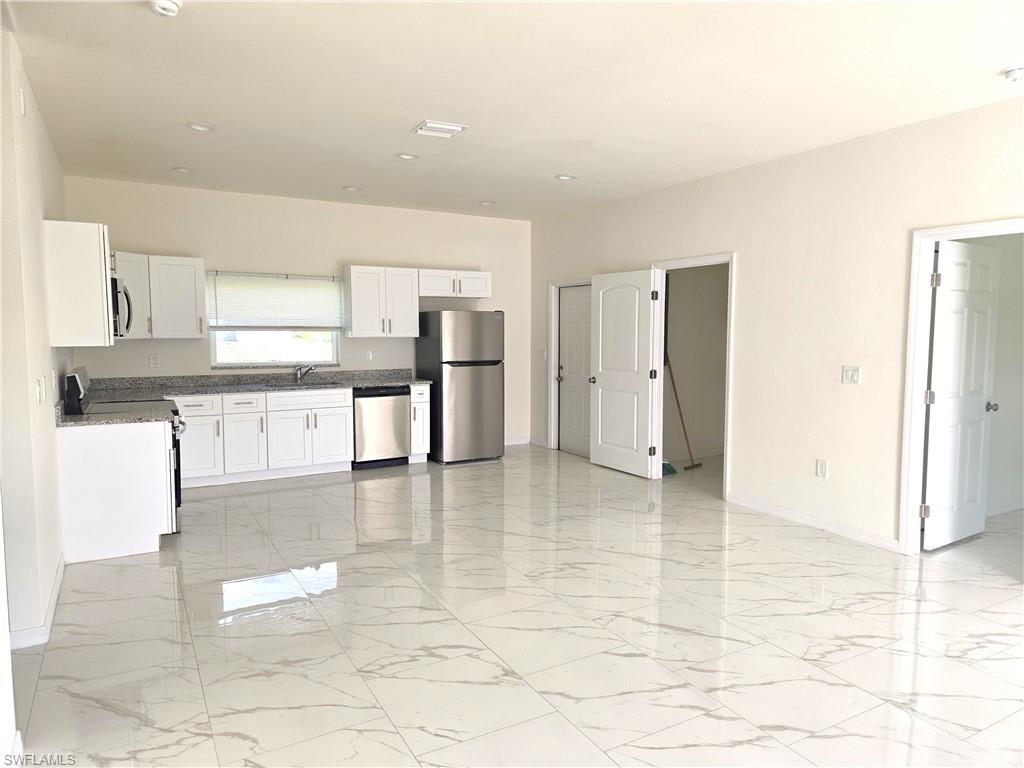 LEHIGH ACRES - Residential Lease