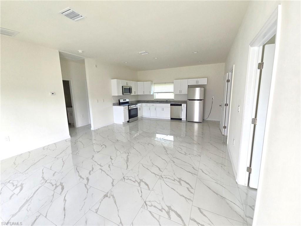 LEHIGH ACRES - Residential Lease