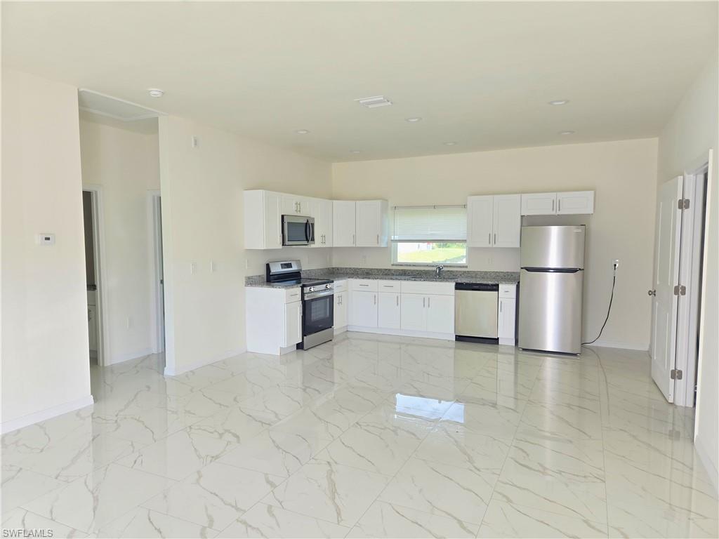 LEHIGH ACRES - Residential Lease