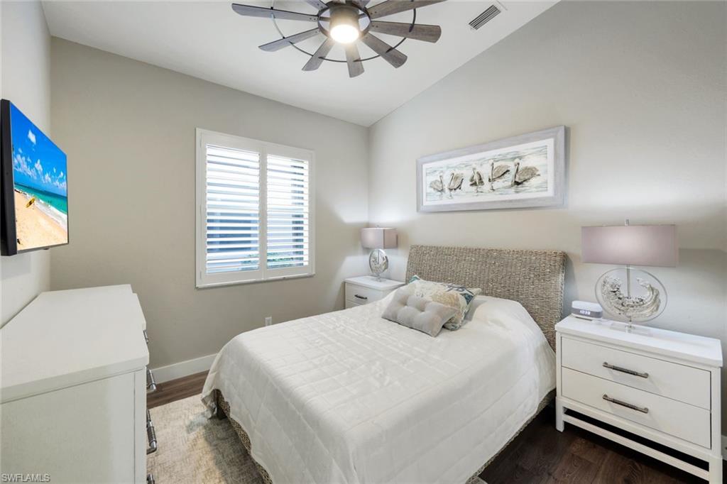 IBIS COVE - Residential