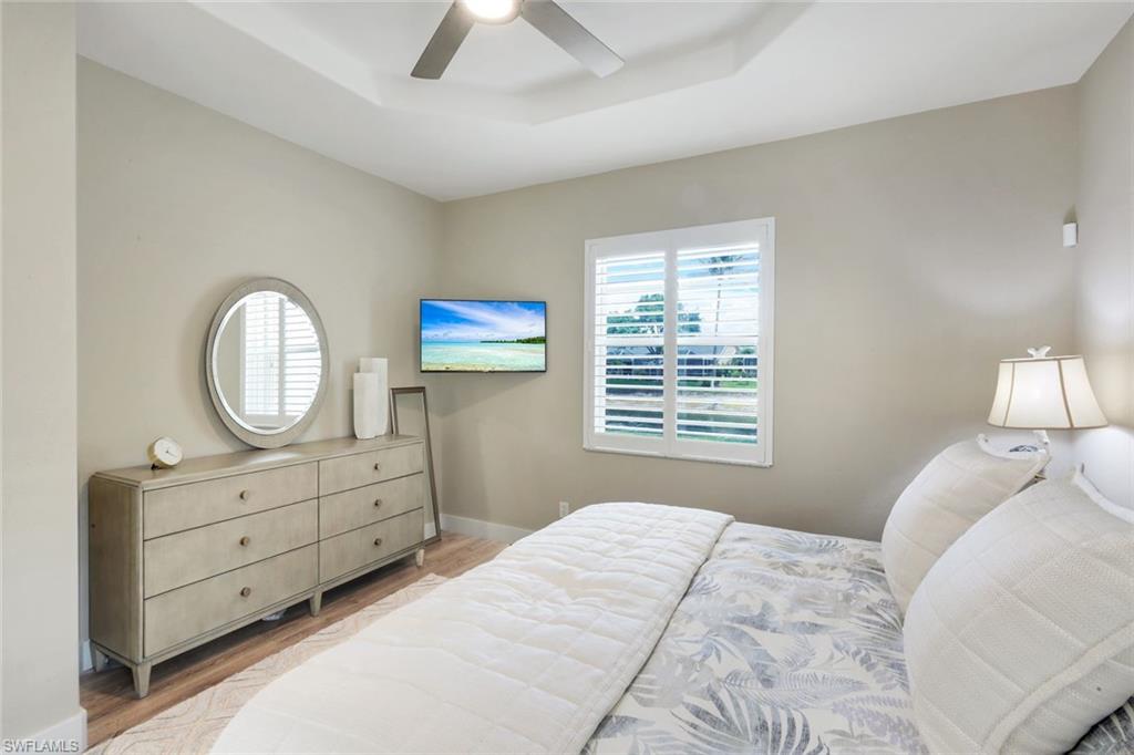 IBIS COVE - Residential