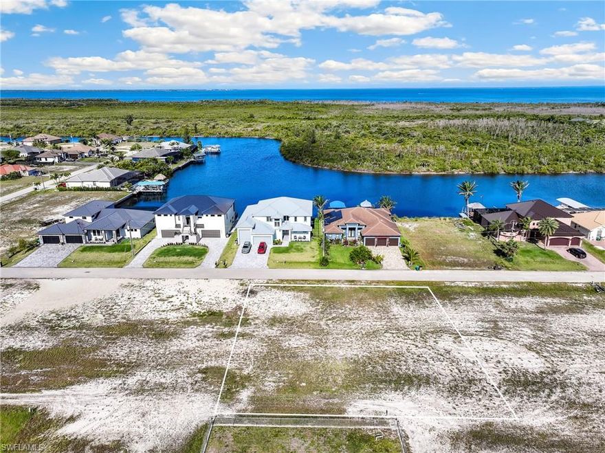Located in the highly desirable NW Cape Coral area, this tripple lot offers an ideal setting to build your custom dream home. Surrounded by impressive million-dollar residences and attractive newer construction, this neighbourhood continues to experience strong growth and is the place to be.
Situated west of Burnt Store Road and near the Spreader Canal, the property provides a peaceful setting with convenient access to the Burnt Store boat ramp, putting the Gulf of Mexico and nearby islands like Sanibel, Cayo Costa and Cabbage Key within easy reach.
Enjoy the best of Southwest Florida living with boating, golf, shopping, dining, parks, and healthcare nearby—including the new Crystal Lake Park just minutes away. With easy access to I-75, Fort Myers and Punta Gorda are a short drive away.