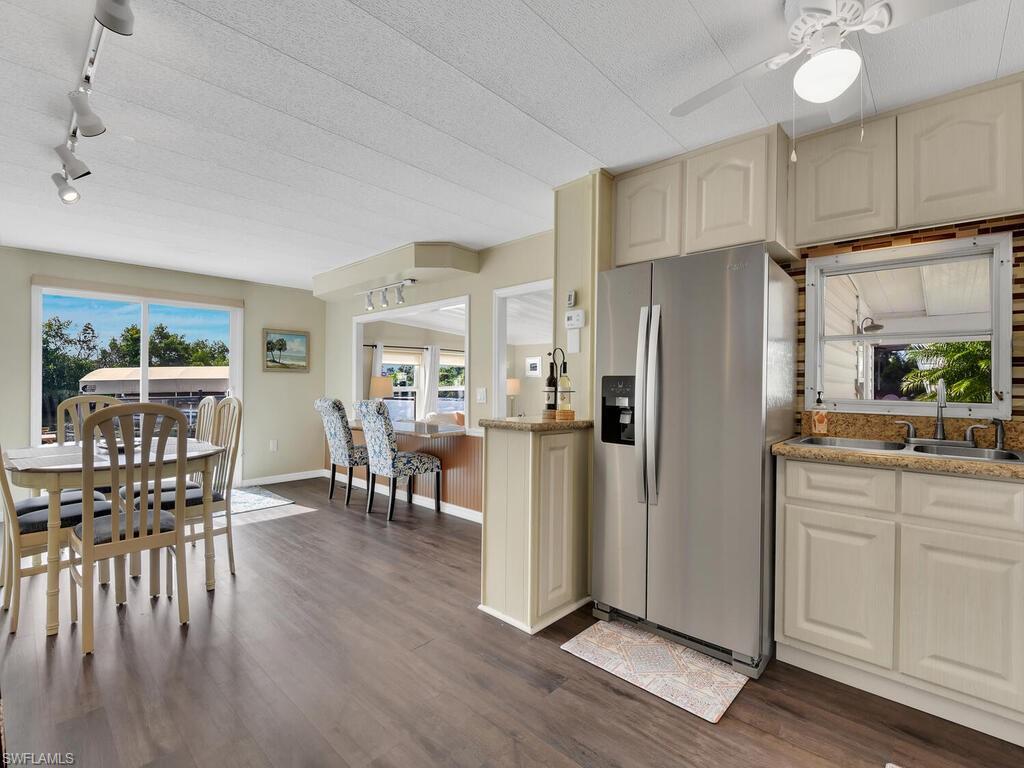 ORANGE HARBOR MOBILE HOME PARK - Residential