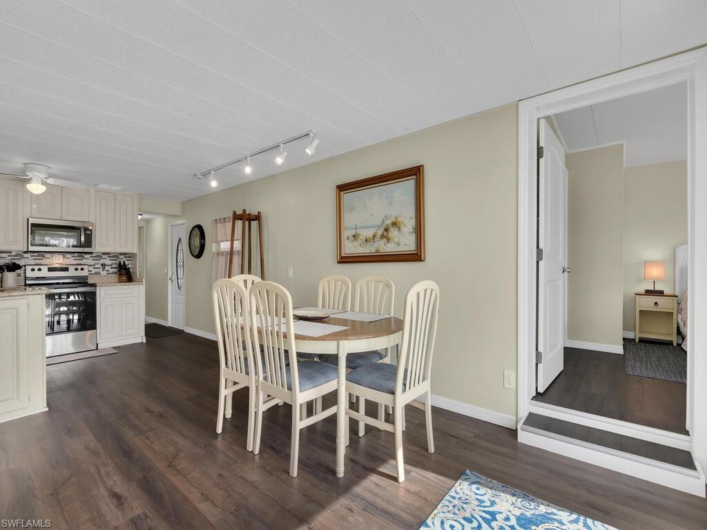 ORANGE HARBOR MOBILE HOME PARK - Residential