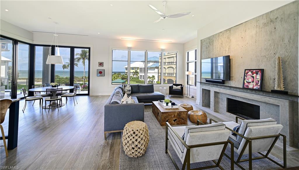 BAREFOOT BEACH - Residential