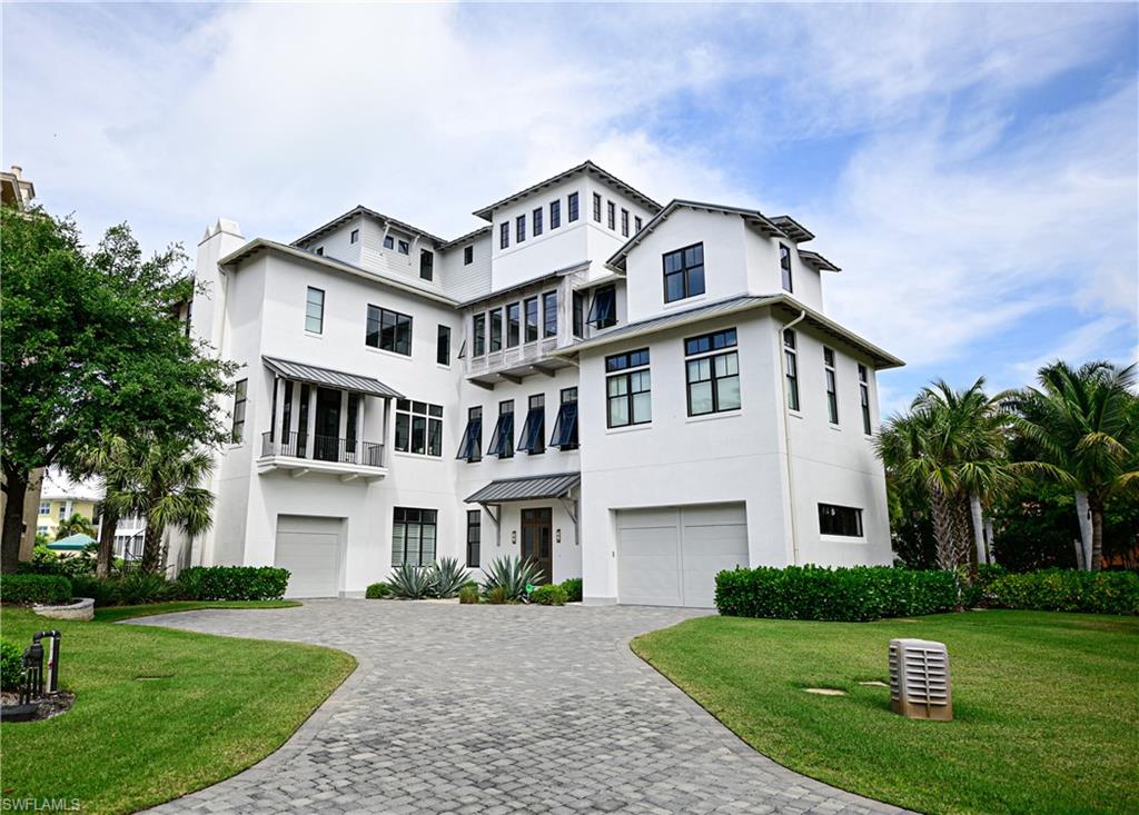 BAREFOOT BEACH - Residential