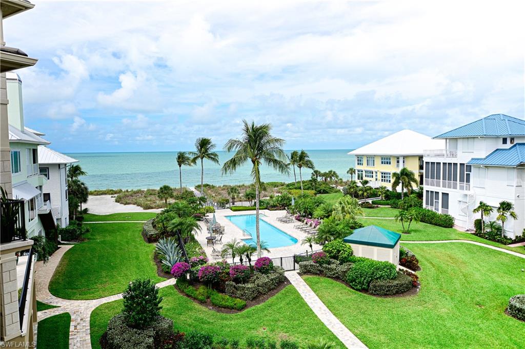 BAREFOOT BEACH - Residential