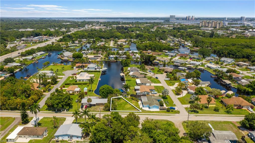 BLUE WATER SHORES - Land