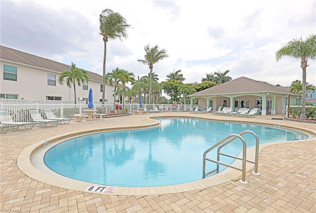 FOREST LAKE TOWNHOMES - Residential Lease