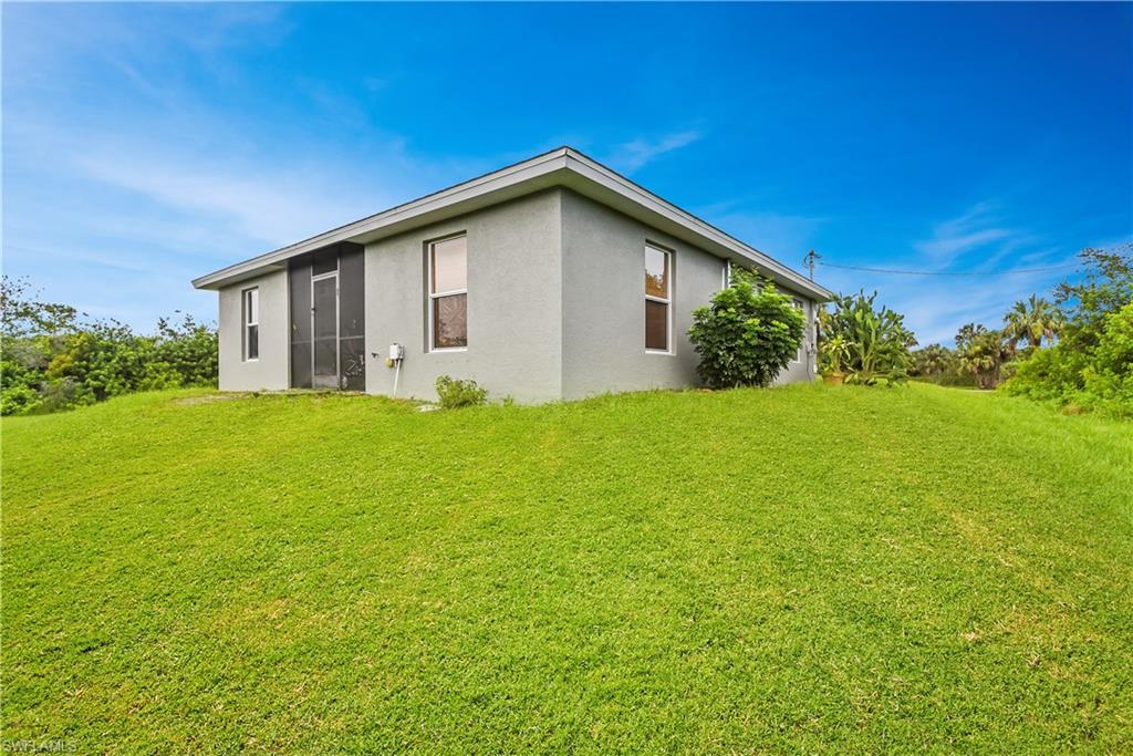 GOLDEN GATE ESTATES - Residential