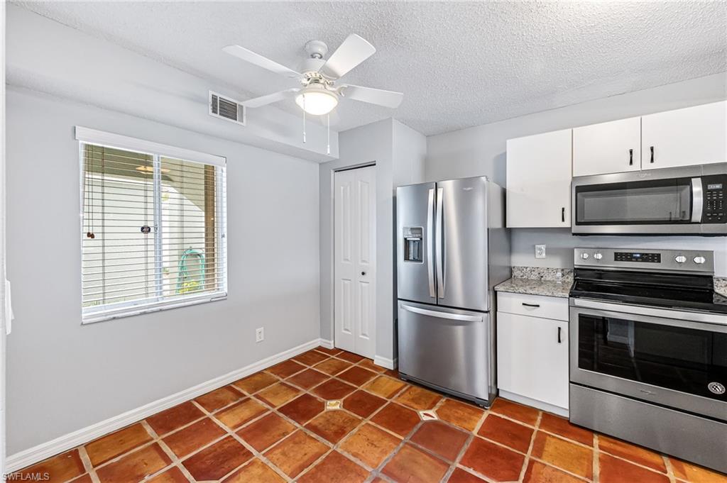 NEW WATERFORD - Residential