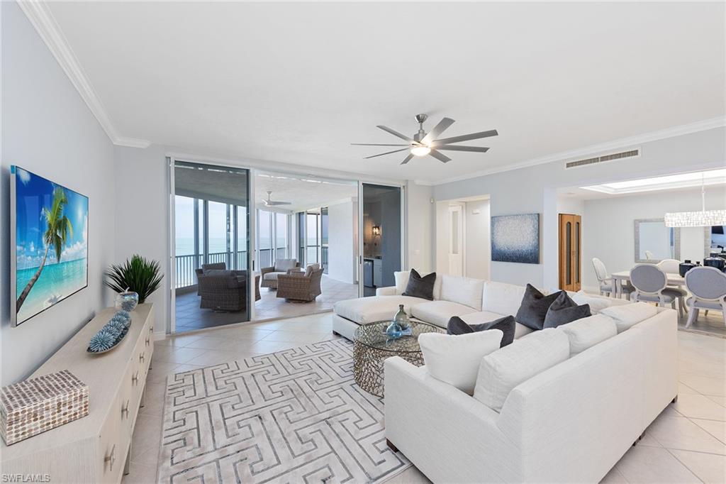 ROYAL MARCO POINT - Residential