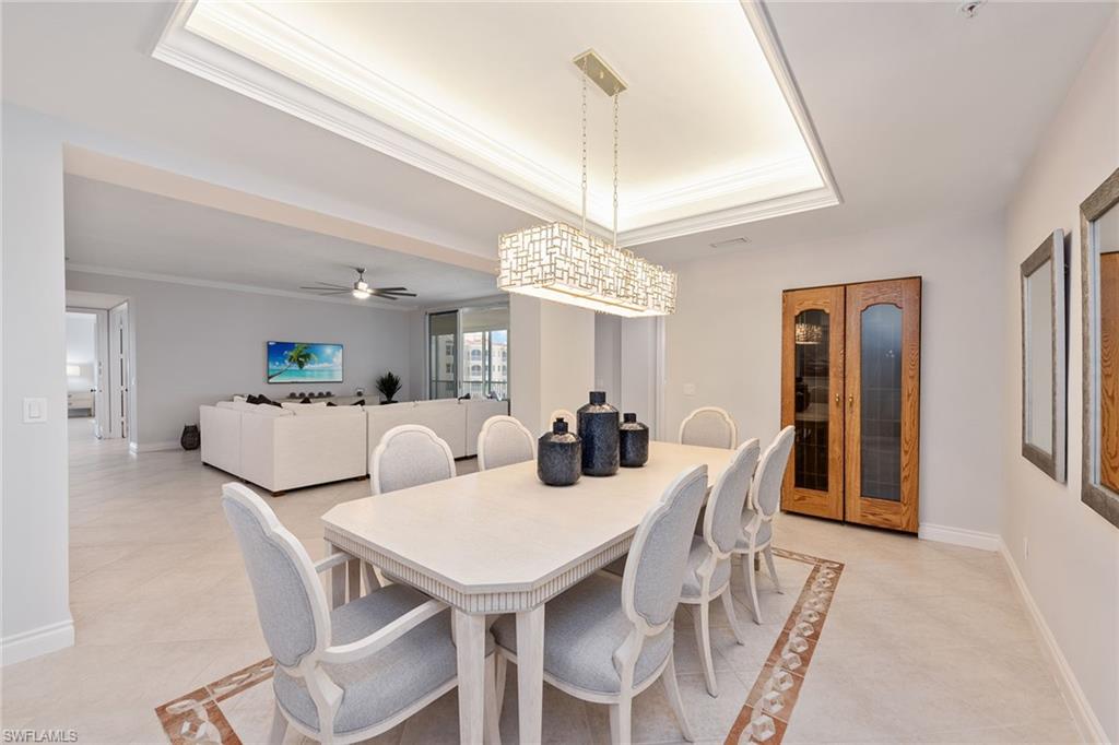 ROYAL MARCO POINT - Residential