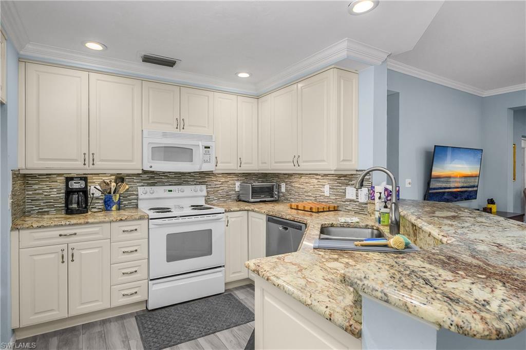 EGRETS WALK - Residential