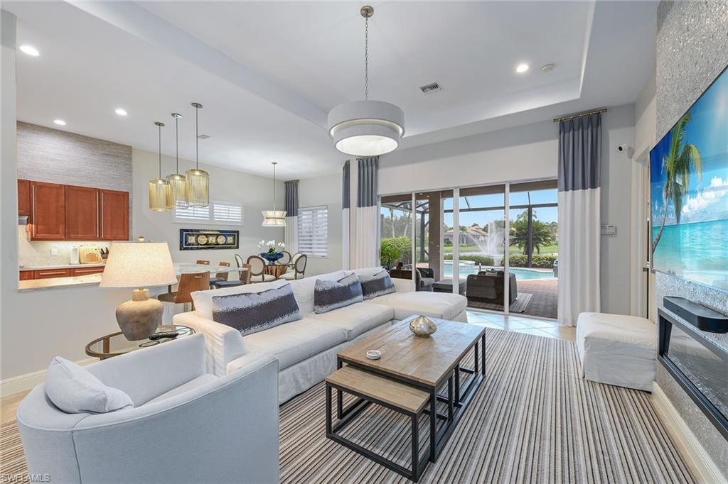 5999 Hammock Isles CIR