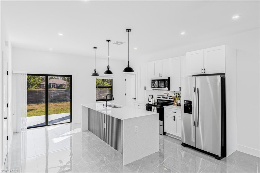 LEHIGH ACRES - Residential