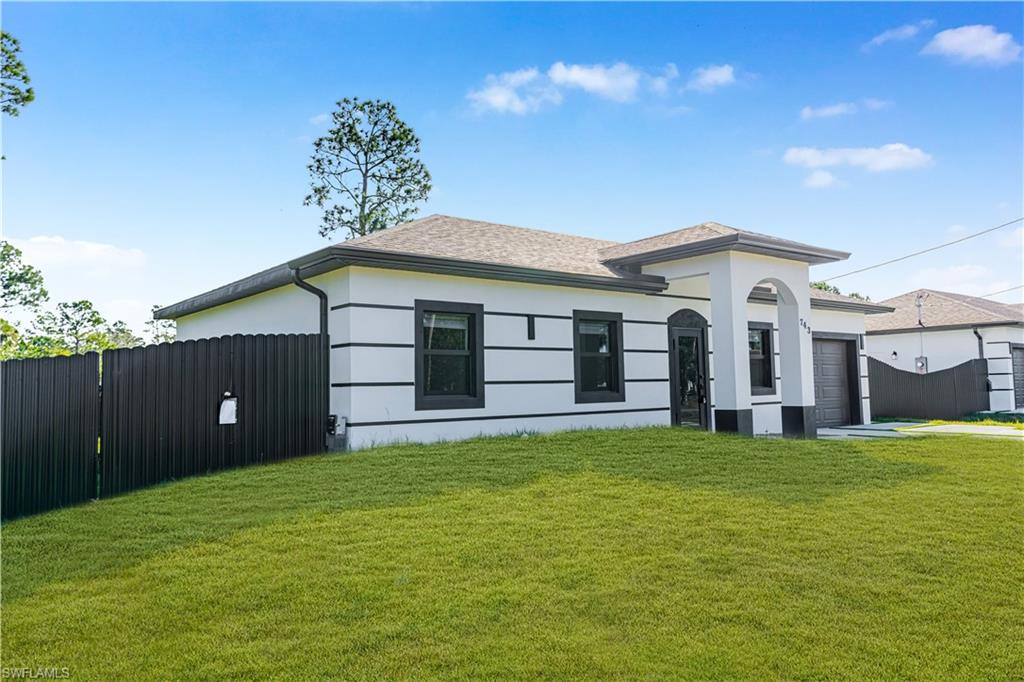 LEHIGH ACRES - Residential