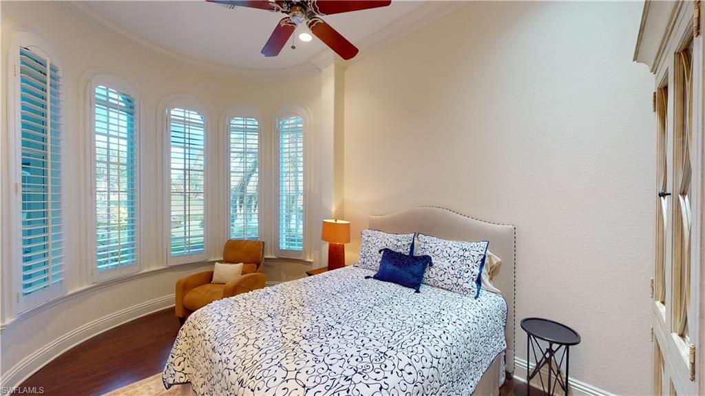 KENSINGTON GARDENS - Residential