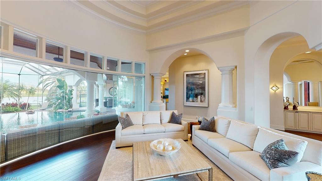 KENSINGTON GARDENS - Residential