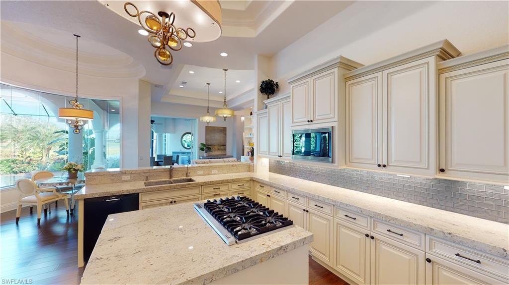 KENSINGTON GARDENS - Residential