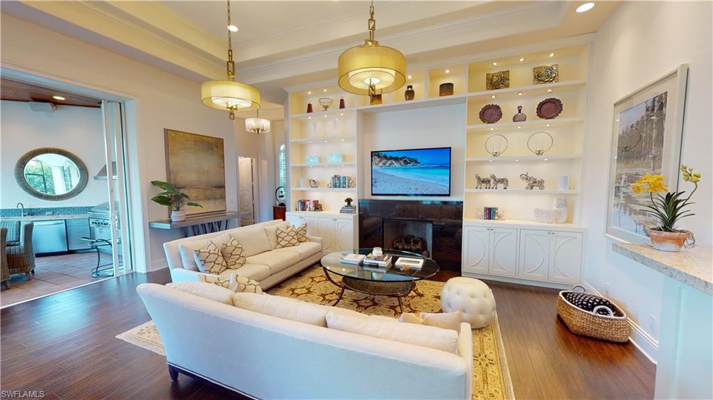 KENSINGTON GARDENS - Residential