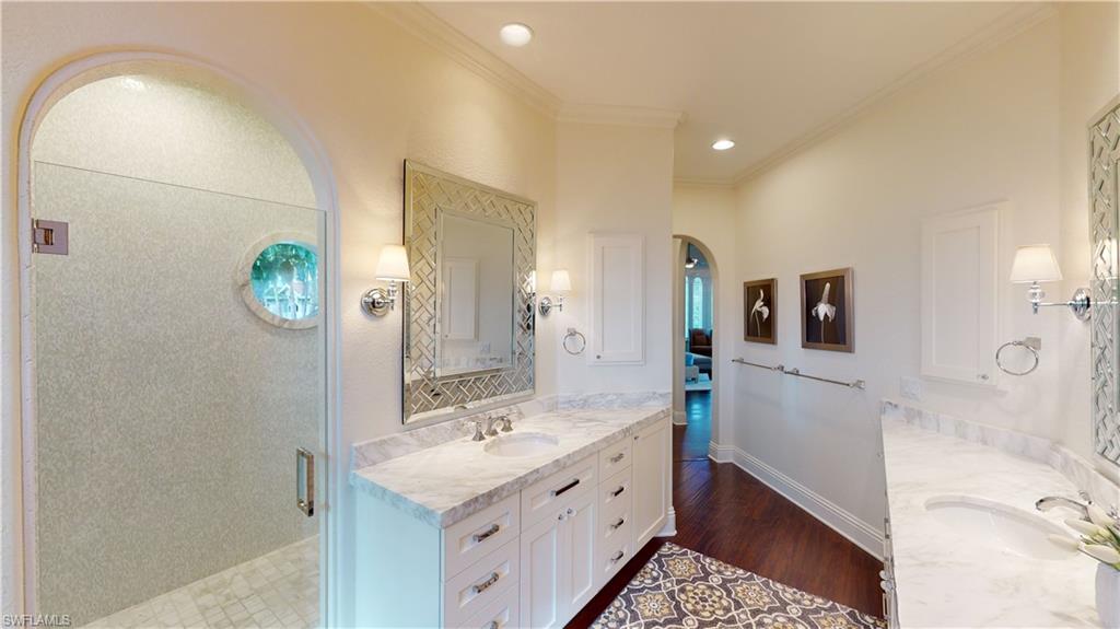 KENSINGTON GARDENS - Residential