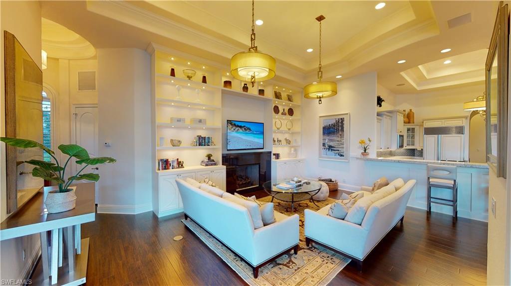 KENSINGTON GARDENS - Residential