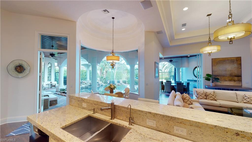 KENSINGTON GARDENS - Residential