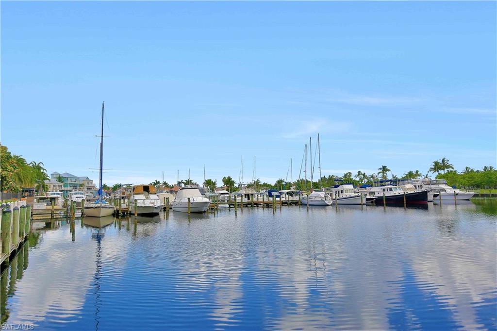 CAPE HARBOUR - Residential