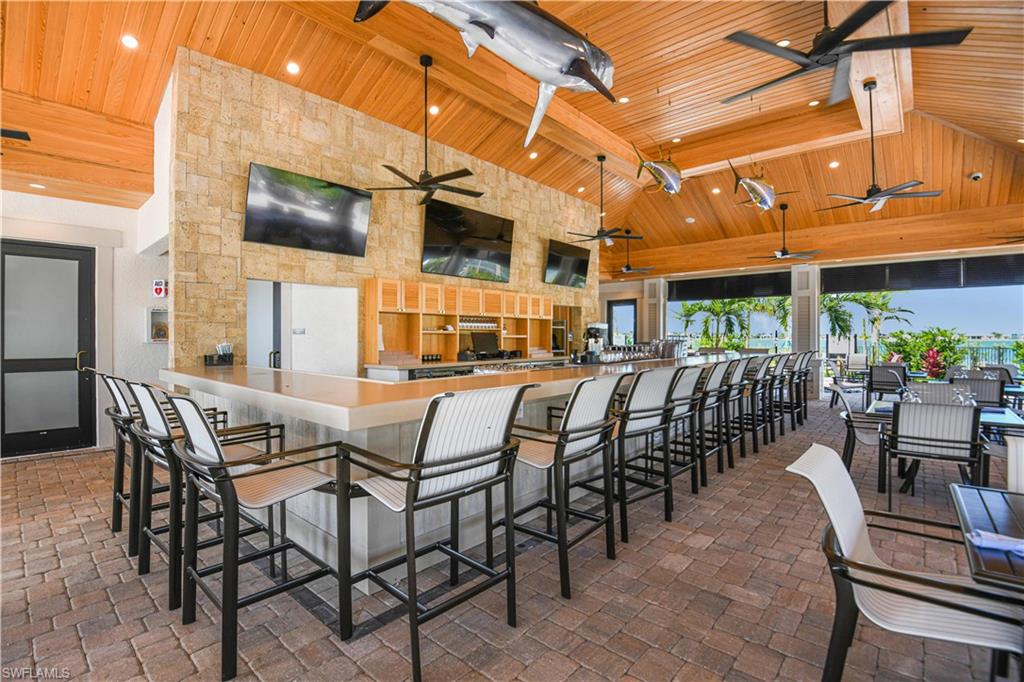 ESPLANADE LAKE CLUB - Residential Lease