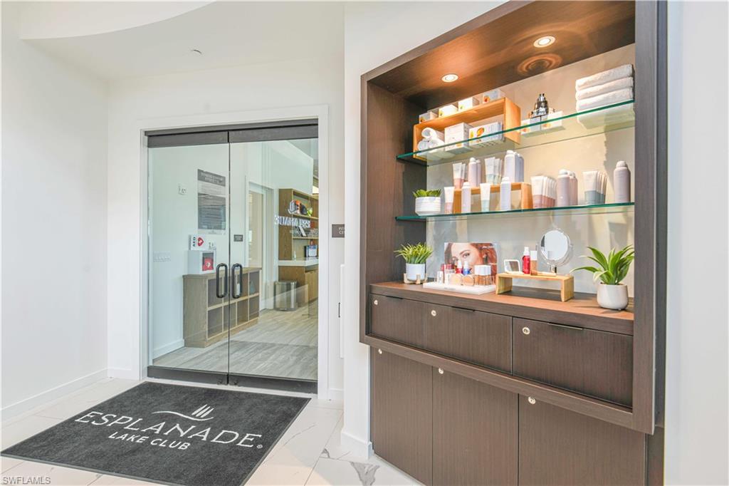 ESPLANADE LAKE CLUB - Residential Lease