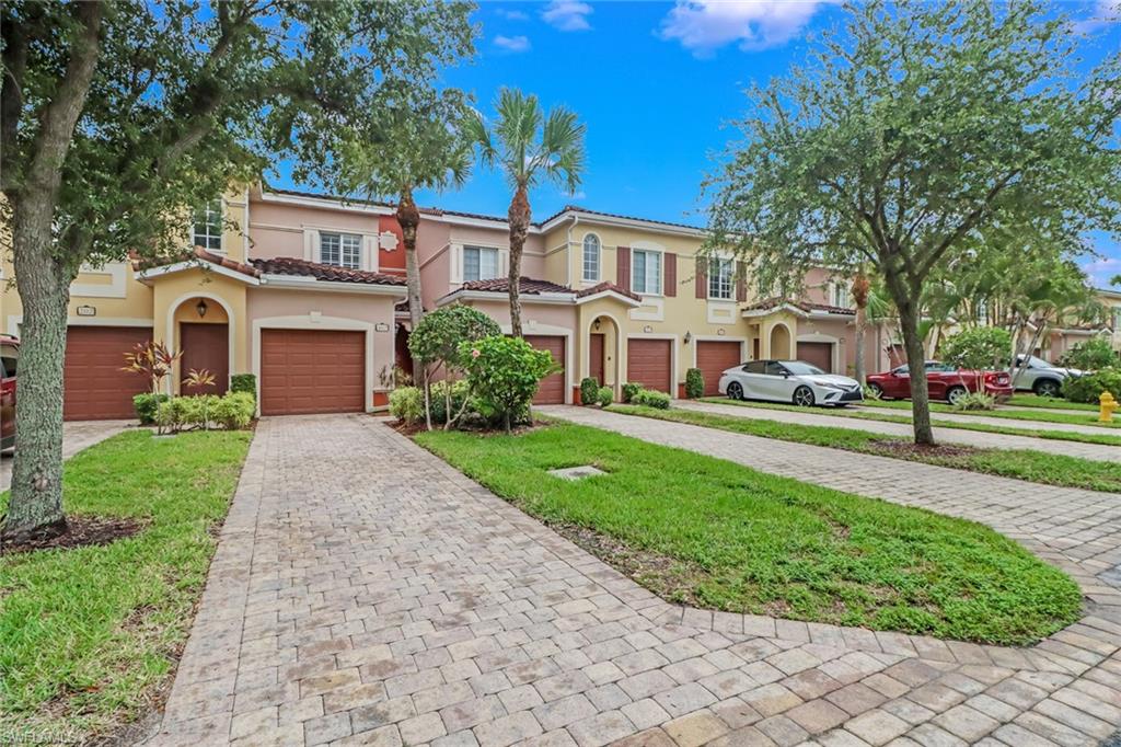 VILLAGIO - Residential