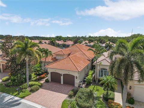 A home in NAPLES