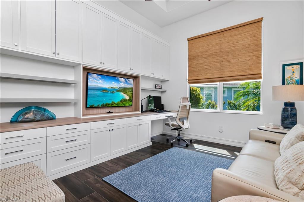 ISLES OF COLLIER PRESERVE - Residential