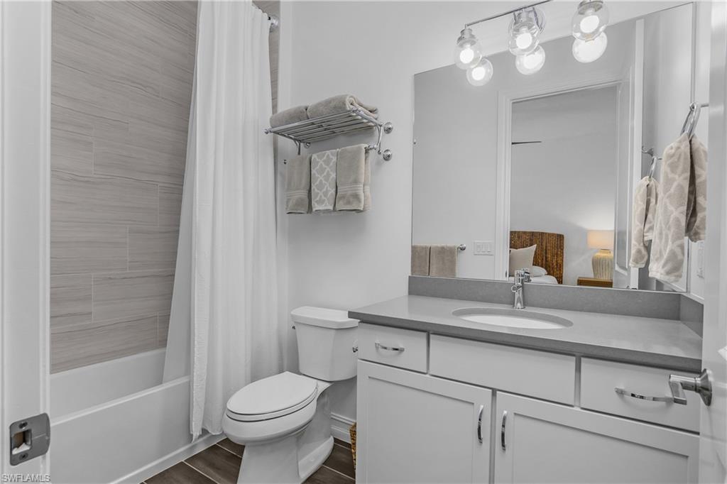 ISLES OF COLLIER PRESERVE - Residential