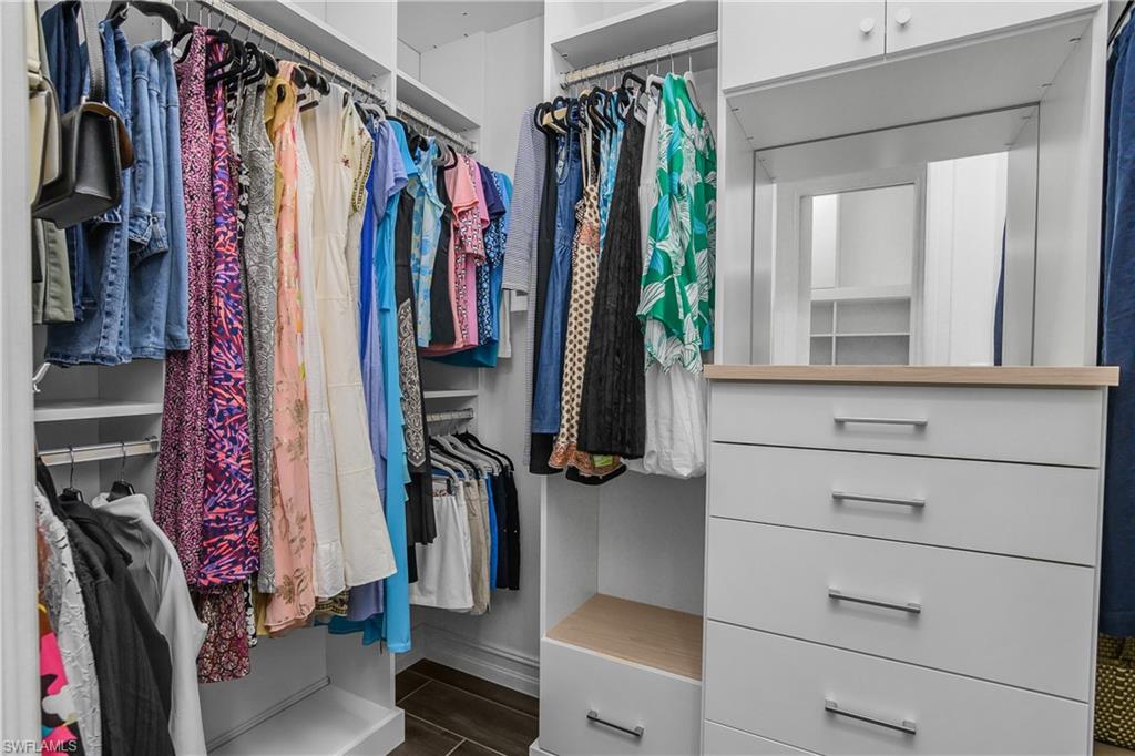 ISLES OF COLLIER PRESERVE - Residential