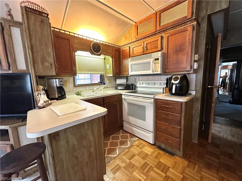 RIVERWOODS PLANTATION - Residential