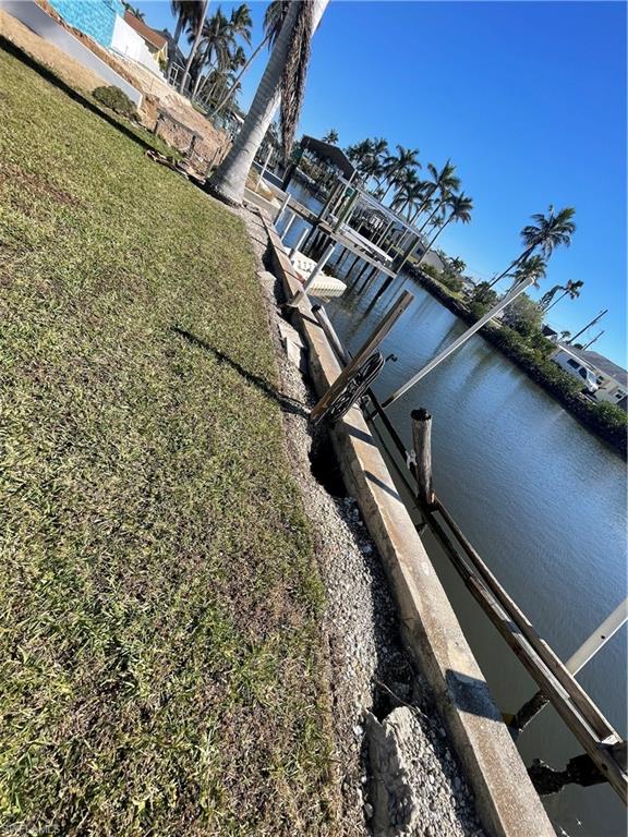 IMPERIAL SHORES - Residential