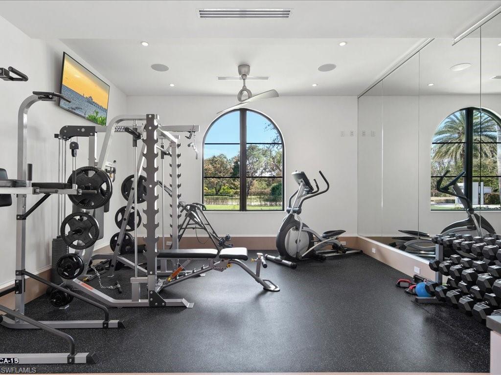 PINE RIDGE - Residential